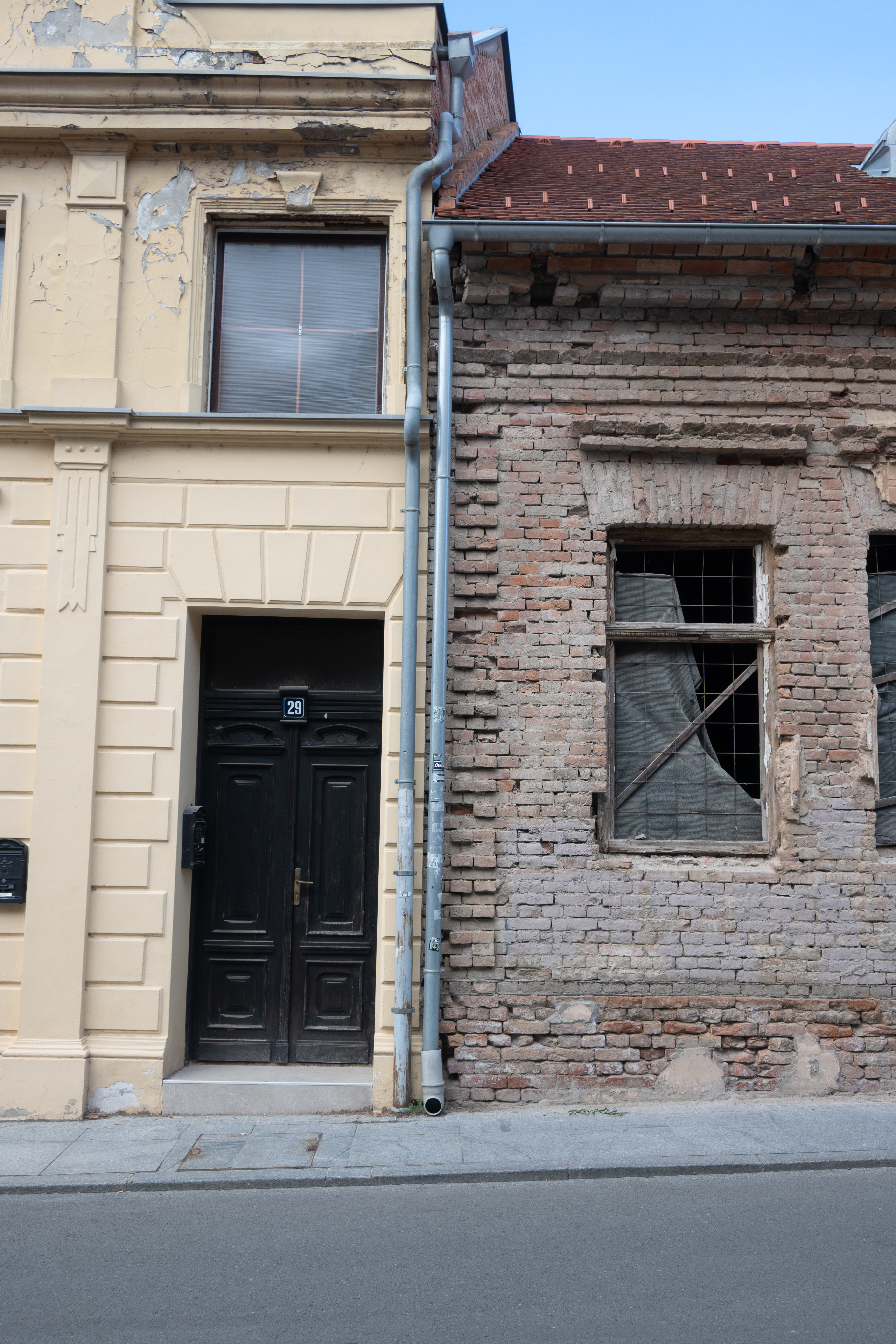 Beschädigtes Gebäude in Vukovar